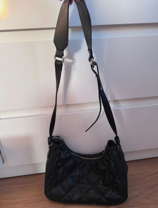 pikowana torebka na ramię