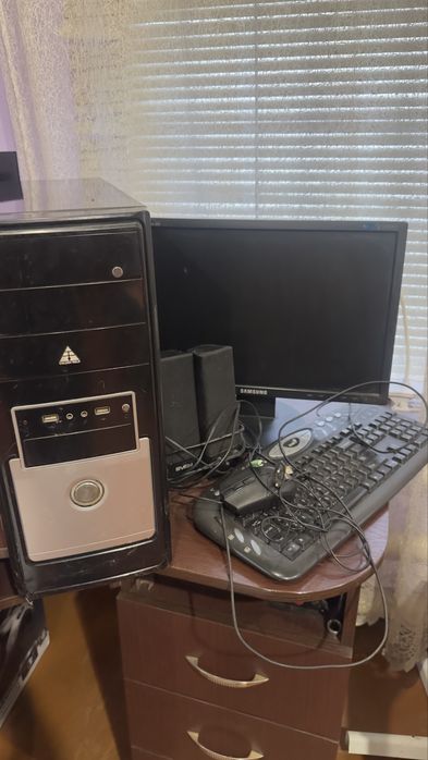 Продам компьютео
