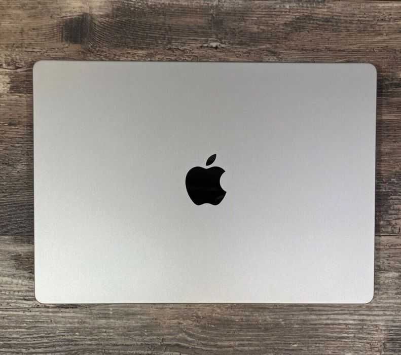 MacBook Pro 14 M1 Pro 16/512 klawiatura US