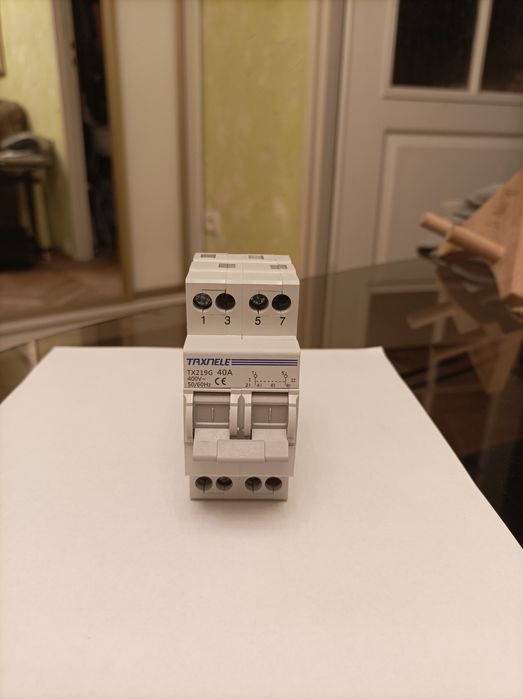 Реверсний автомат 40А