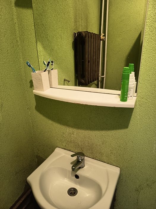 Wynajmę pokój w 3 pokojowym mieszkaniu