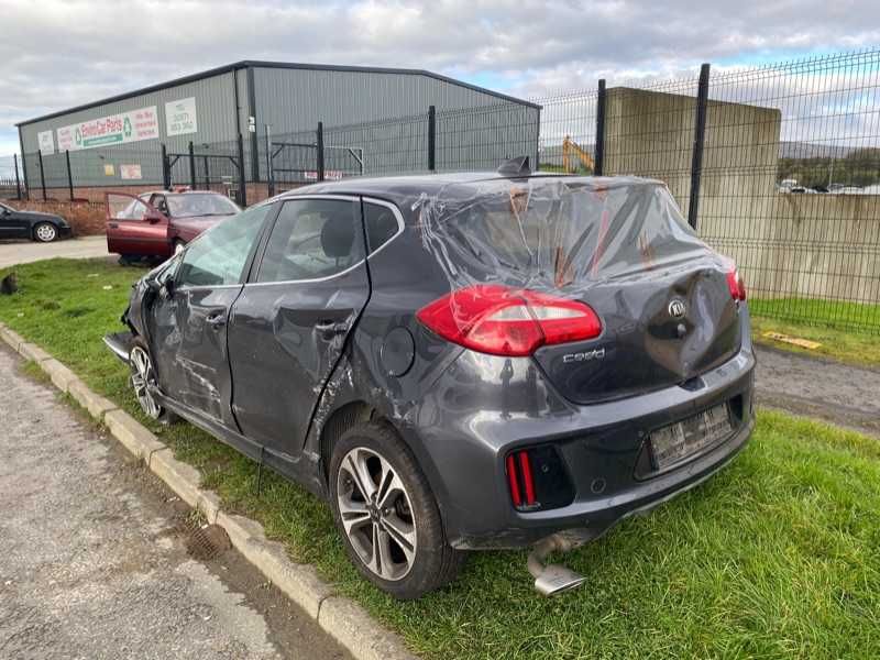 Бампер KIA Ceed розборка шрот