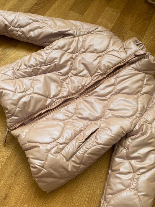 Продам курточки з утепленням вік 7-8 років бренд Zara