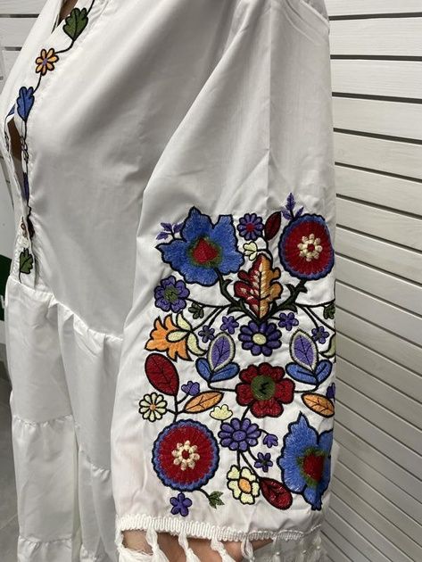 Продам вишите плаття