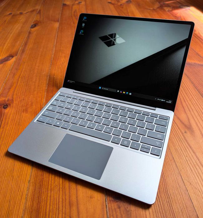 Microsoft Surface Laptop Go 1943 12.4" i5-1035G1 8GB 128GB dotyk Win 11