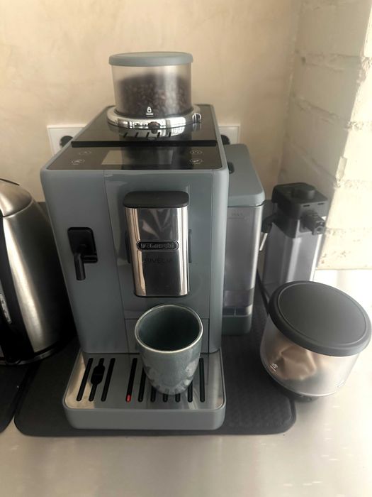 DeLonghi Rivelia - Máquina de café / coffee machine