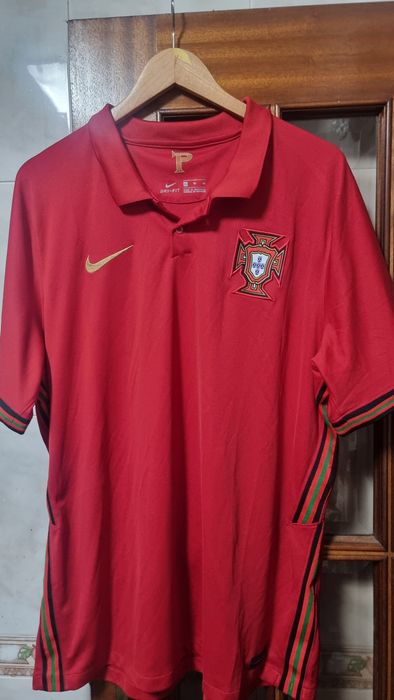 Camisola  da selecao de portugal  da nike