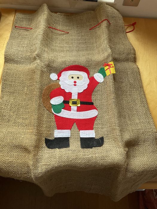 Sacos Pai Natal grandes (77x47 cm) em serapilheira (novos)