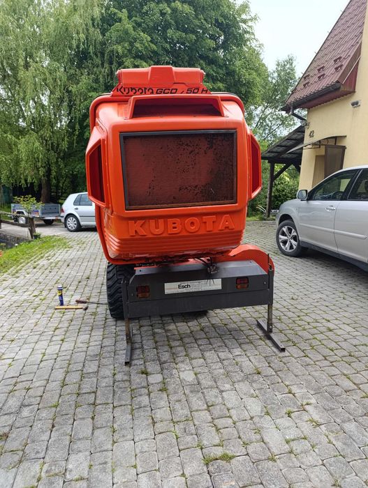 KUBOTA GCD 750 kosz na trawę górny wysyp