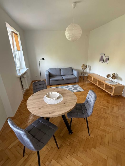 2 pokoje w centrum Poznania|dla 3 studentów| blisko uczelnie