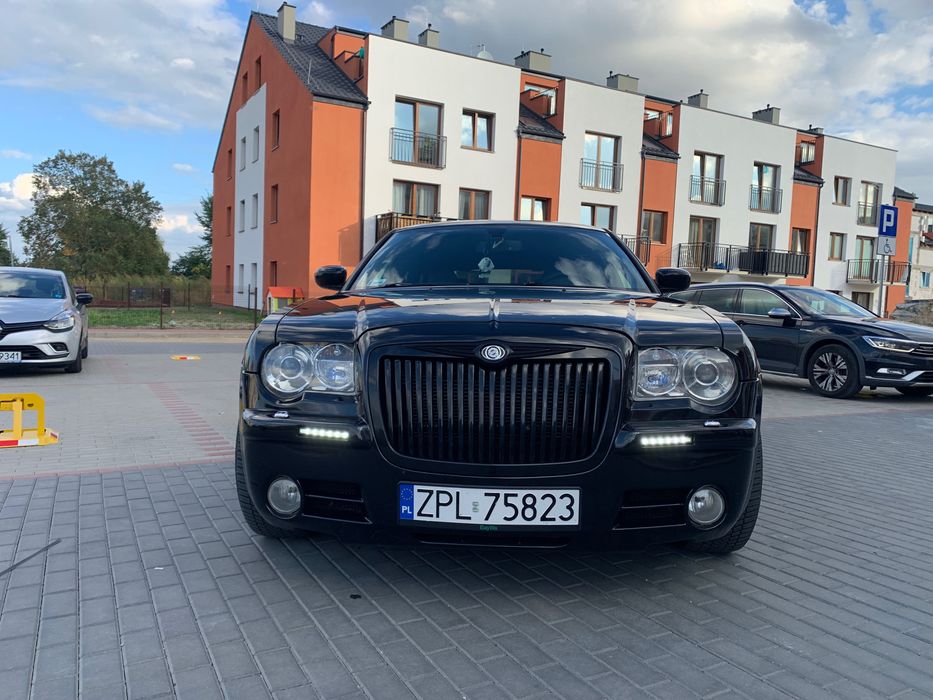 Chrysler 300C / 3.0 CRD / 2008r / polift / SRT design / Boston