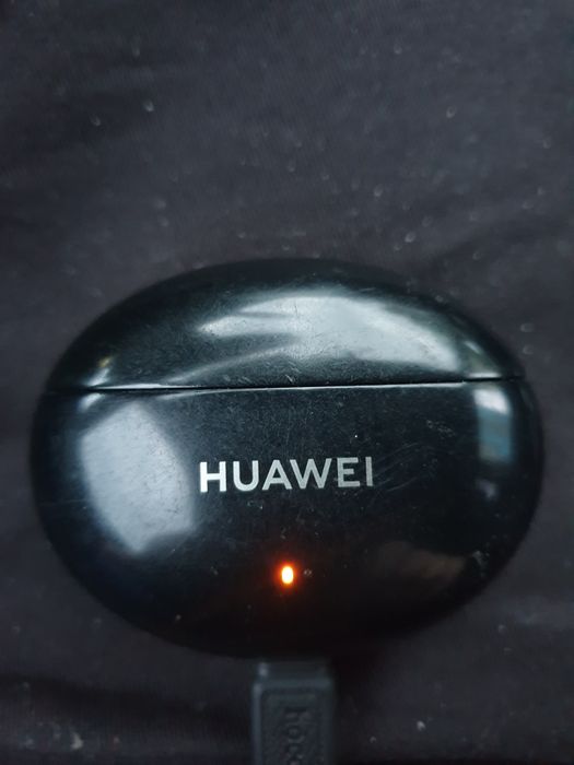 Кейс зарядний Huawei FreeBuds 4