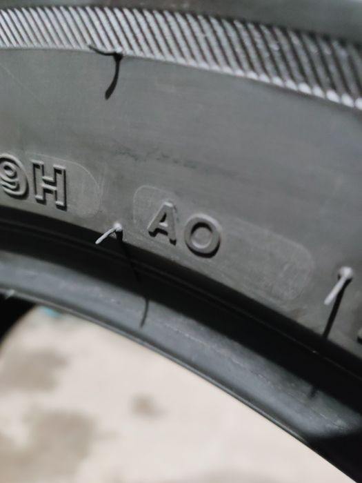 225/60R17 Bridgestone Blizzak LM001 z 2019r 7mm