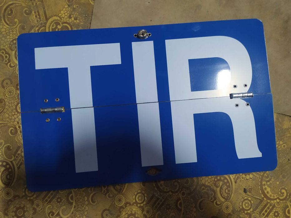 Табличка TIR (книжка)