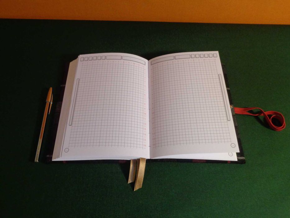 Caderno A5. Costura Belga-Secreta. Feito à mão, Prático e Original.64550424477697123