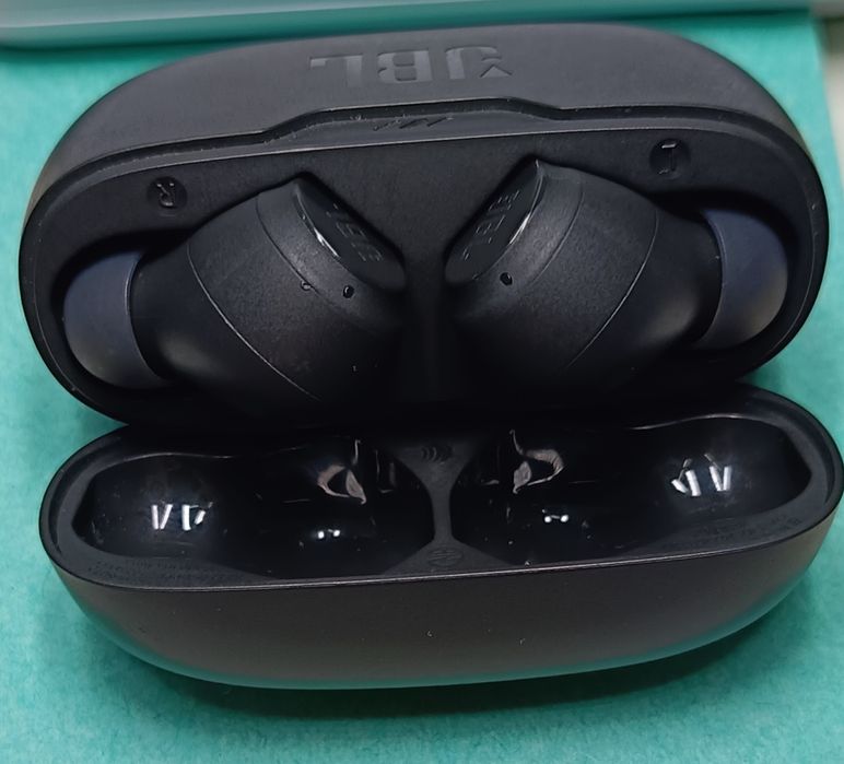 Навушники JBL Wave Beam Black