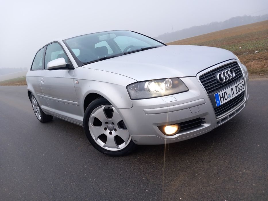 Audi A3 8p S-line 1.8 turbo 160ps 6b Bixenon Klimatronik  Bose Alu 17