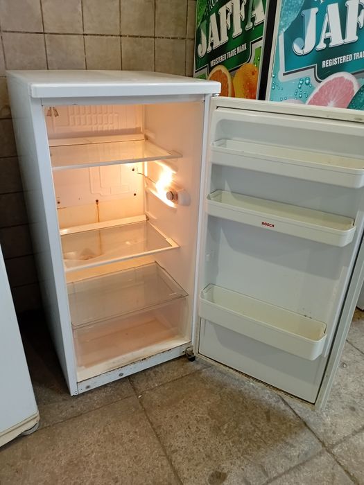 Холодильник Sharp WWH537GDUHD 180 см