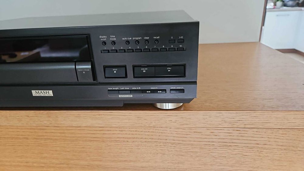 Technics Compact Disck Palyer SL PS-50