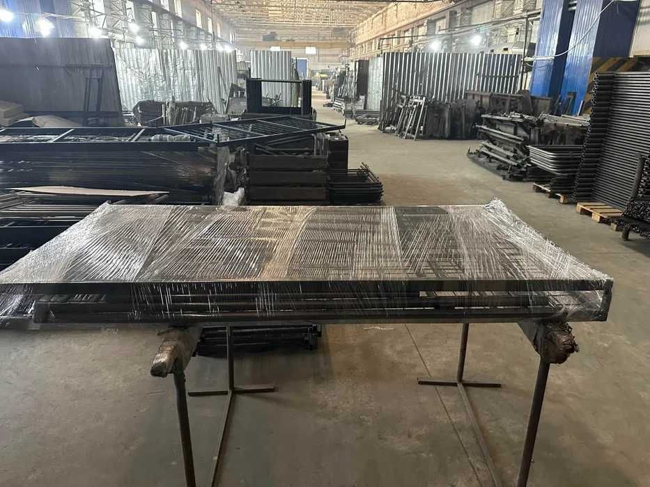 Ліжко металеве з матрацом одноярусне, двоярусне