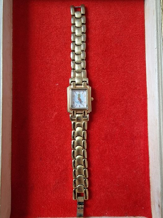 Годинник нагородний, кварцевий, Ronda cal.763 (Швейцарія)