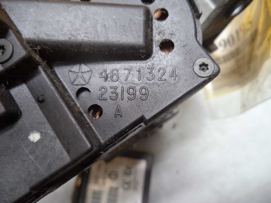 Замок зажигания Chrysler Sebring Dodge Stratus Automat з 01-06 р.в.