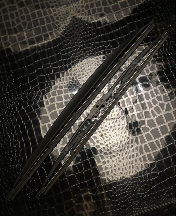 Щётка стеклоочистителя, дворники