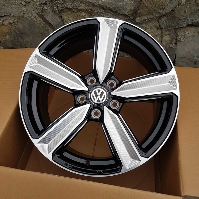 Диски НОВІ R17 VW 5x112  Passat CC A3 A4 A6 Q5  Skoda Superb
