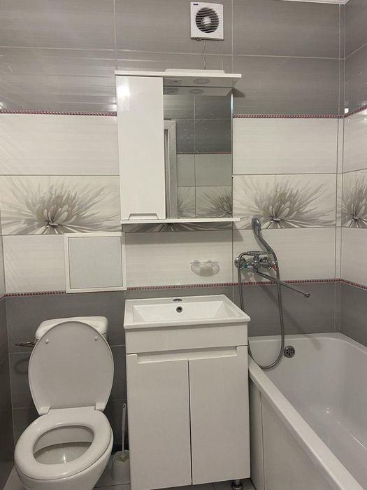 1к, цегляний будинок, Ближні Гречани