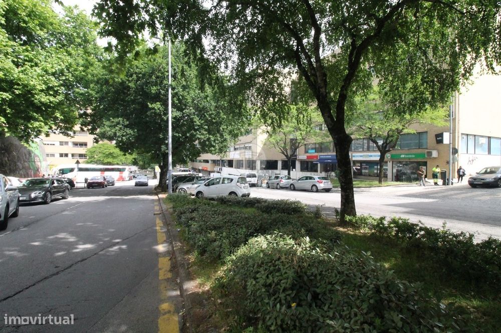 T1 localizado na Praceta Florbela Espanca, em São Vicente, Braga