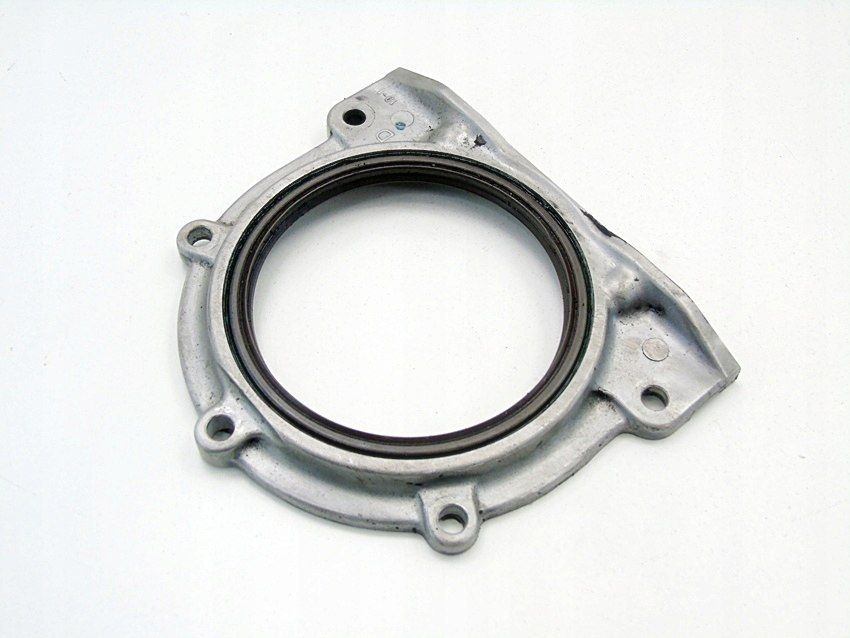 Obudowa Uszczelniacza Wału 1.7 Cdti Astra G H Combo Corsa C Meriva