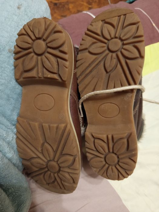 Шкіряні черевики чоботи 38 розмір