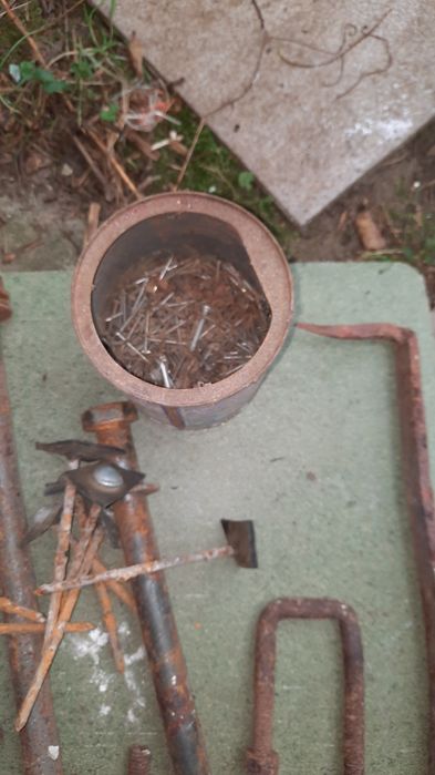 Podkładki stalowe pod śruby i gwoździe