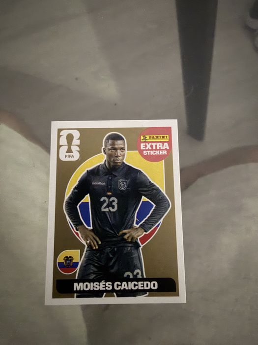 Cromo Moisés Caicedo Extra Sticker FIFA World Cup 2026