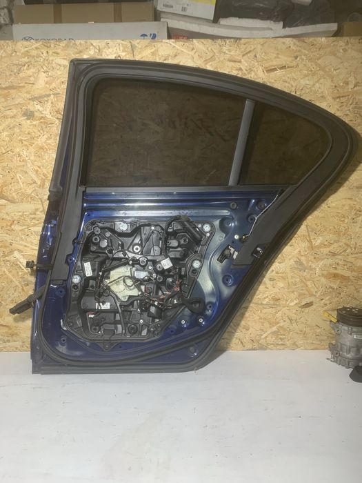 Задні праві двері до BMW 5 g30