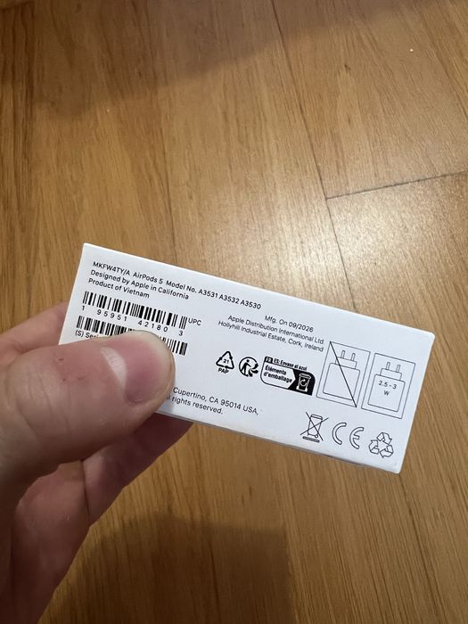 Airpods 5 Sealed