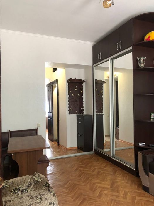 Apartment in Odesa, ZhBK "Naukovyy pratsivnyk", Malyy Fontan - View 3