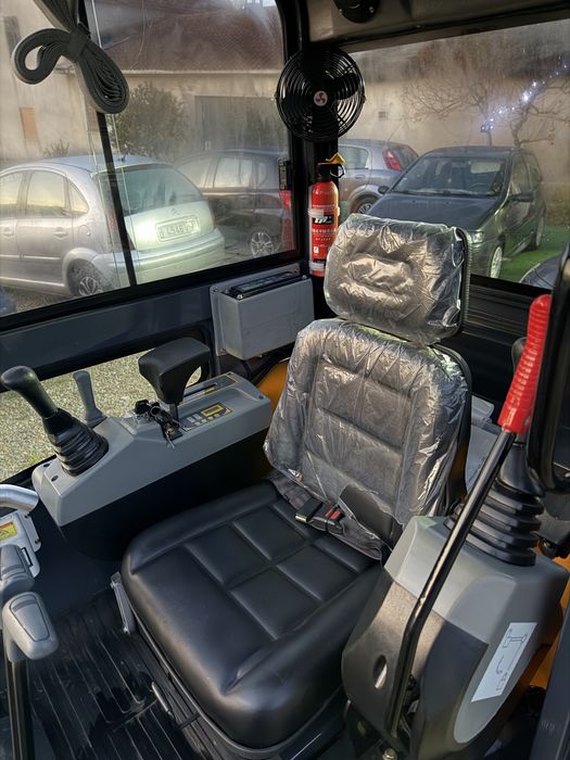 Giratoria Infront 2Ton 2023 Motor Yanmar