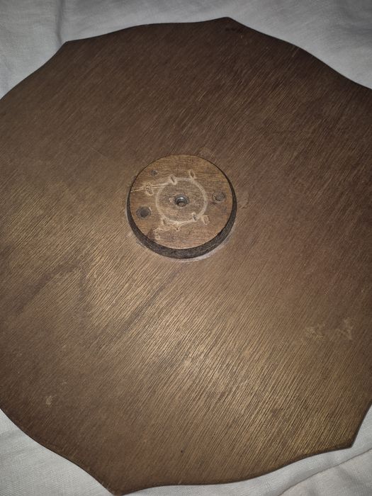 Tampo de Mesa de Apoio Antiga / Tabuleiro Vintage em Madeira e Pele Trabalhada