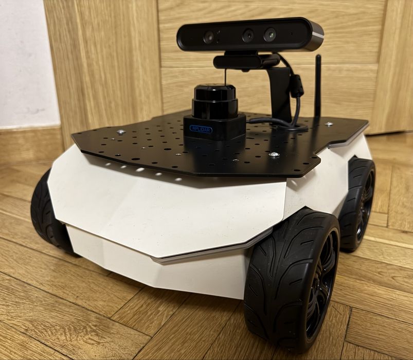 Robot mobilny ROS Husarion ROSbot XL z LiDAR i kamerą AI