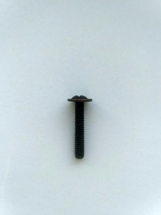 гвинти болти     м4