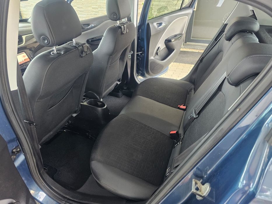 Opel Corsa E 1.3 CDTI Cosmo Full Extras