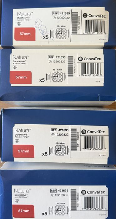 Convatec płytki 421635 i 420235, worki stomijne 416420