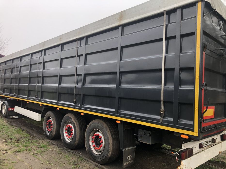 Полупричіп Krone