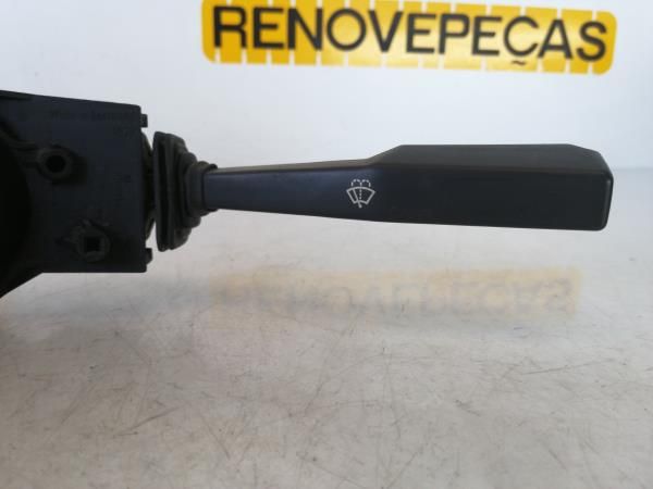 Conjunto / manetes de luzes e limpa vidros VOLVO 440 K (445)