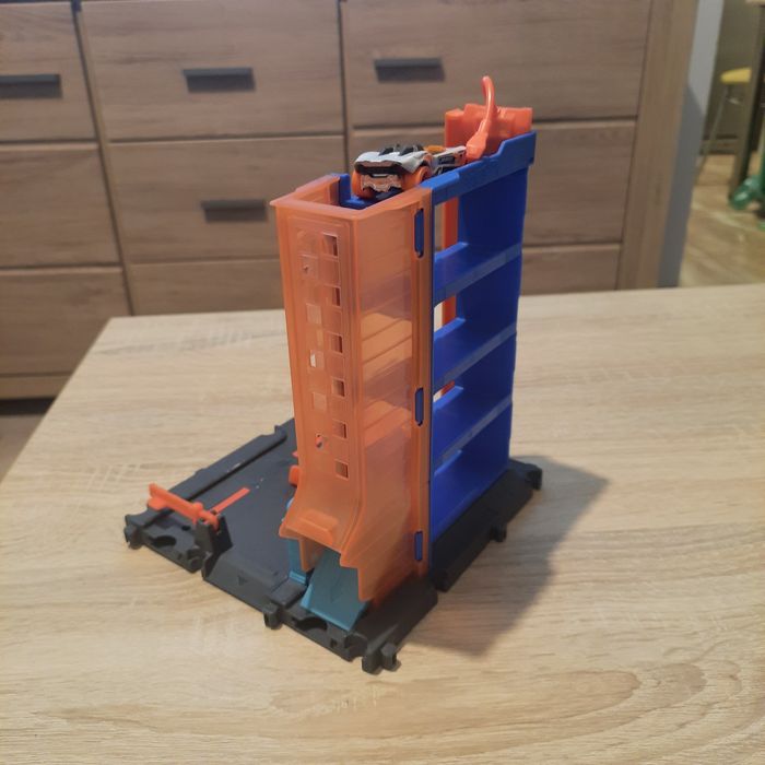 Garza hot wheels