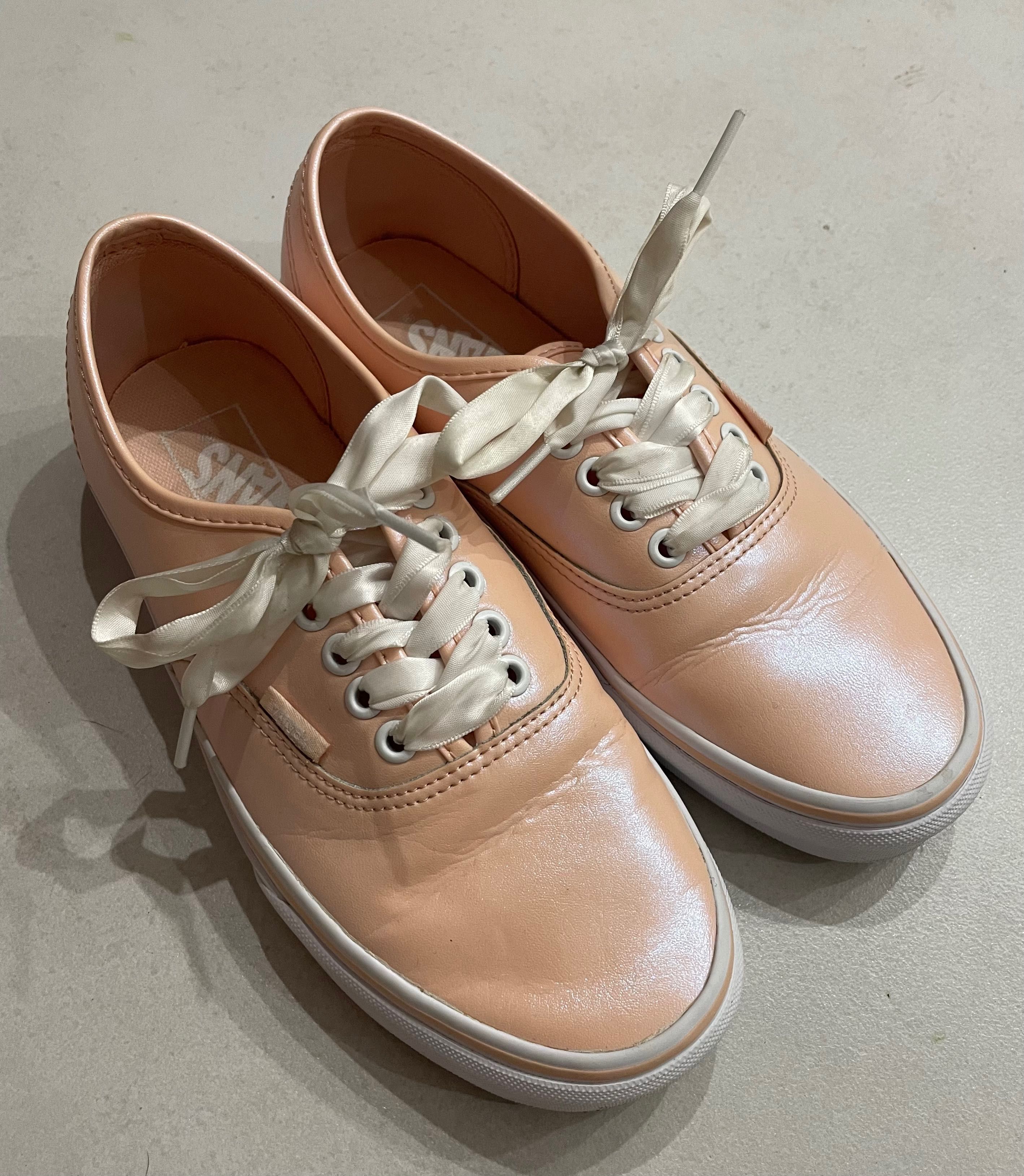 Vans authentic outlet pearl suede