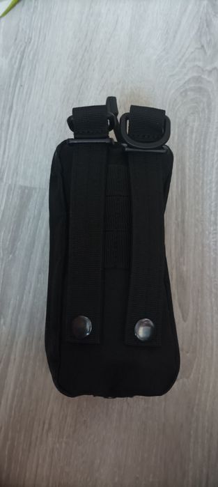 Apteczka czarna z wyposażeniem