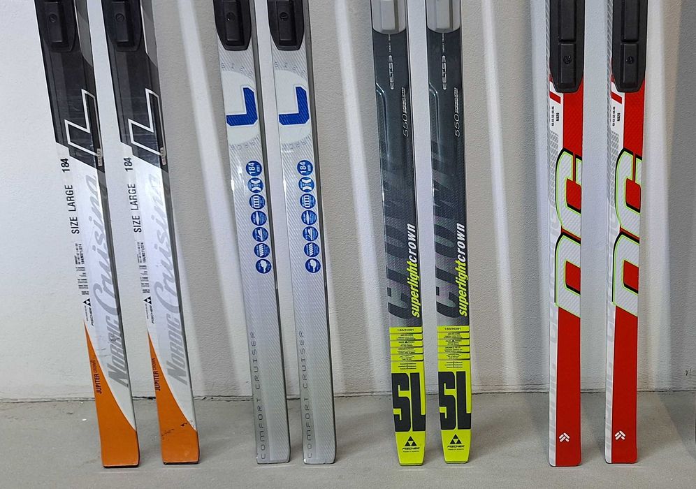 LEGIONOWO Narty Biegowe Fischer Crown z Łuską