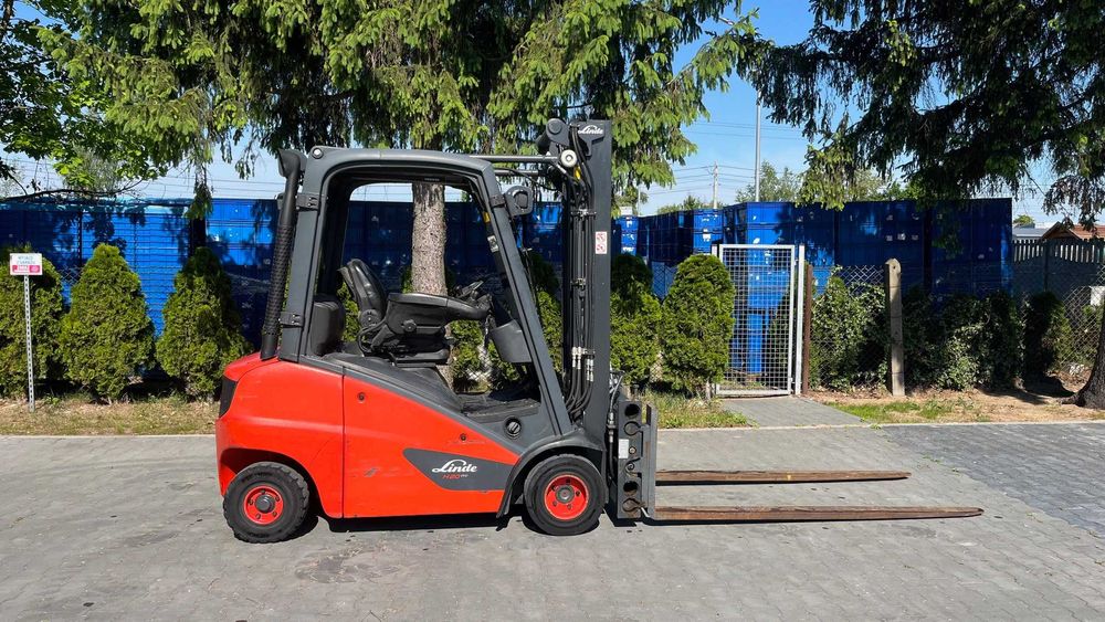 Wynajem wozek widlowy 2 t LINDE H 20 diesle dlugie widly przesuw